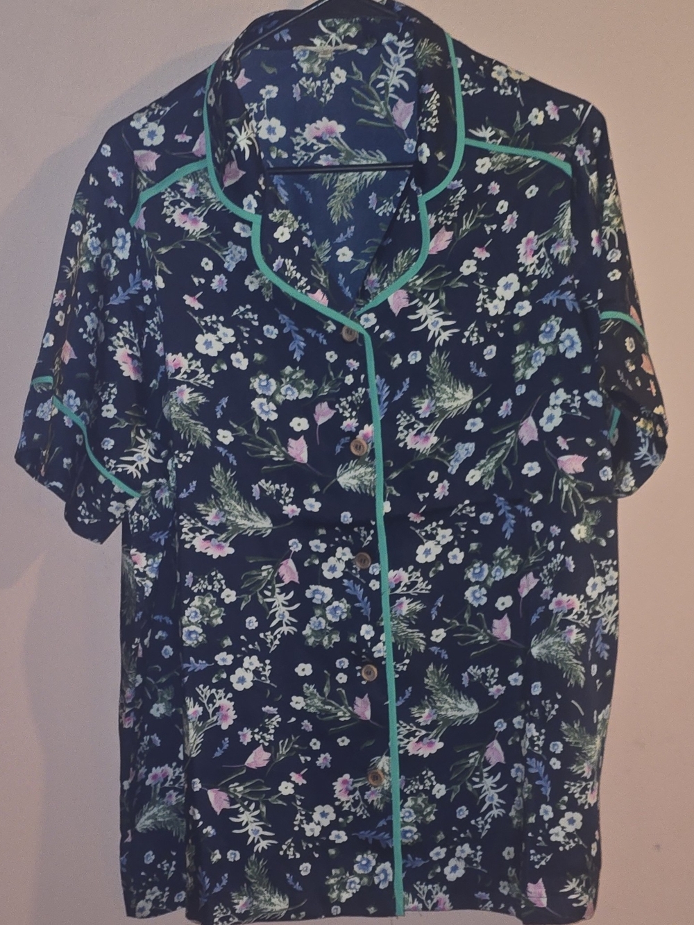 EASEL NWOT Navy Floral Button Down Pajama Style Comfy Blouse Size M